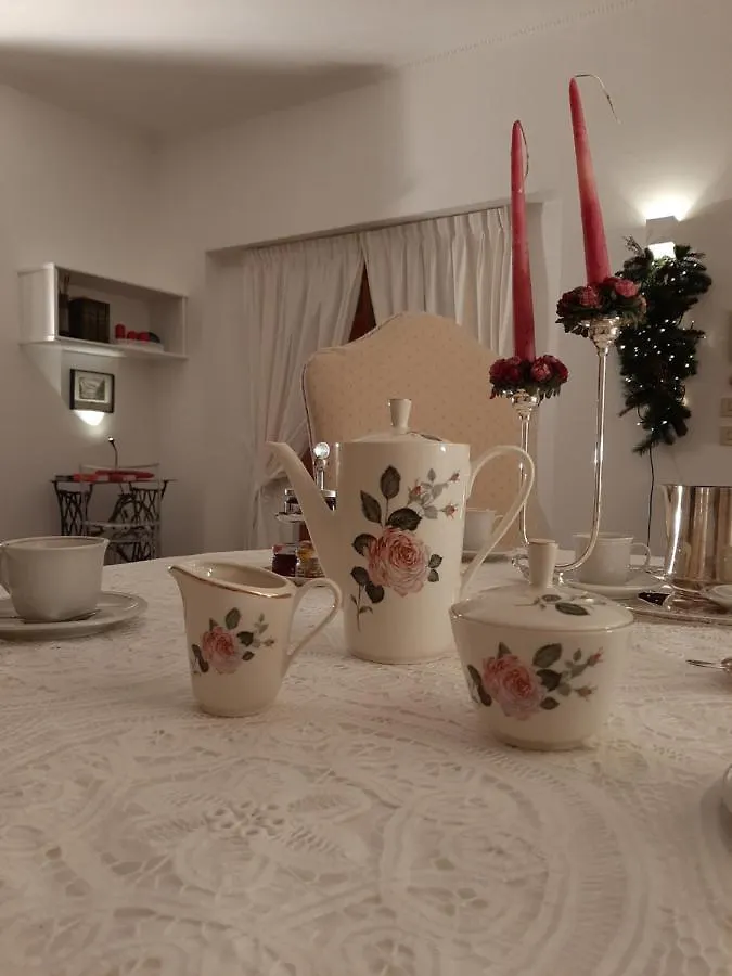 Apartment Casa Vacanze Pizzofalcone 41B Naples Italy